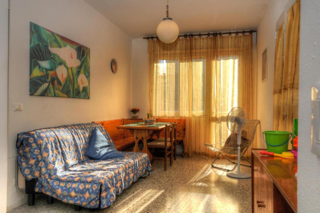 بيبيوني Condominio Res. Palace المظهر الخارجي الصورة