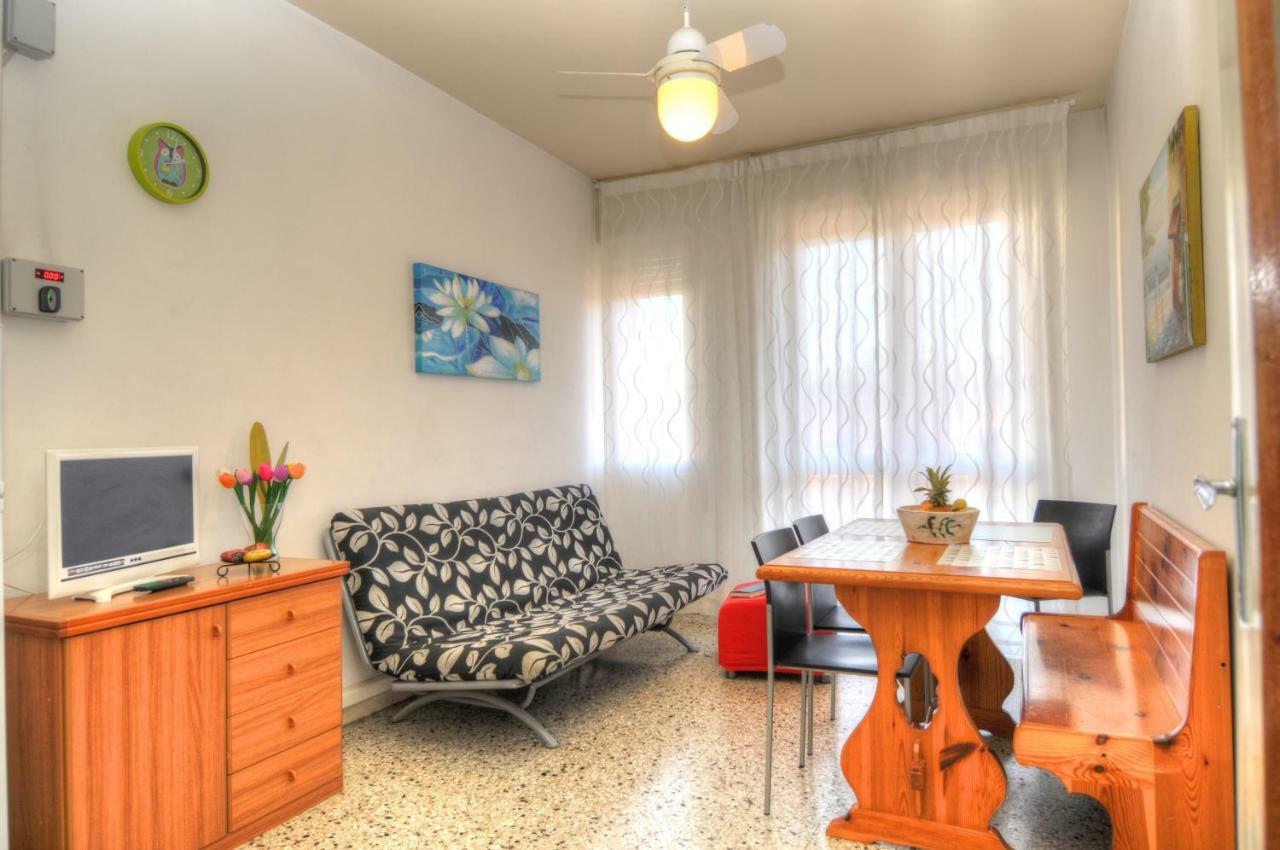 بيبيوني Condominio Res. Palace المظهر الخارجي الصورة
